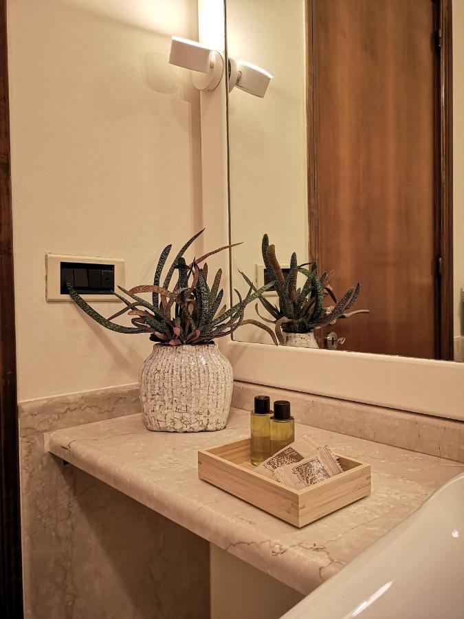 So Fine - Apulian Flats Apartment Bari Bagian luar foto