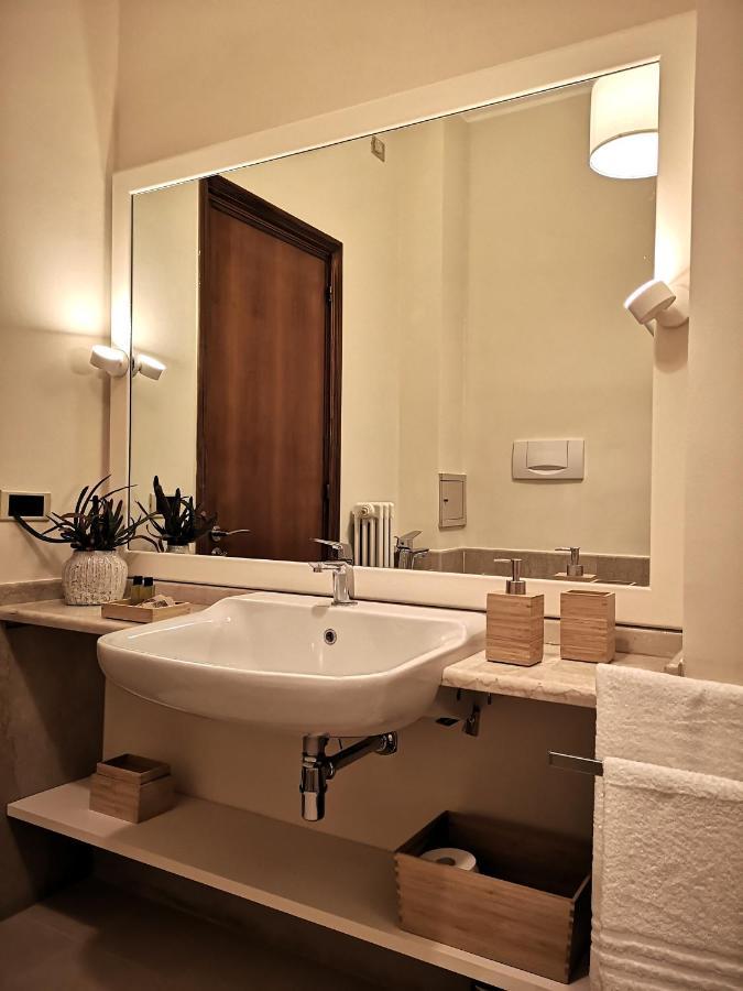 So Fine - Apulian Flats Apartment Bari Bagian luar foto