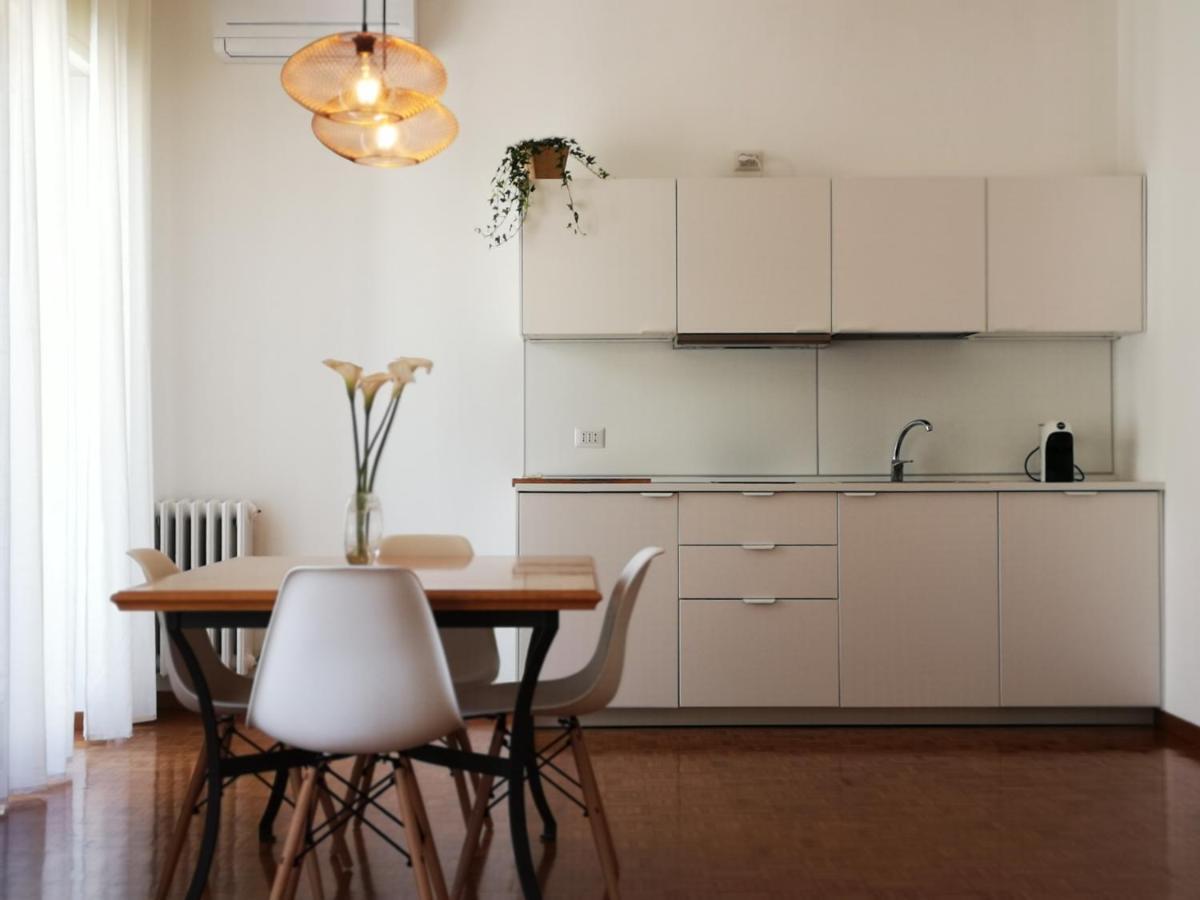 So Fine - Apulian Flats Apartment Bari Bagian luar foto