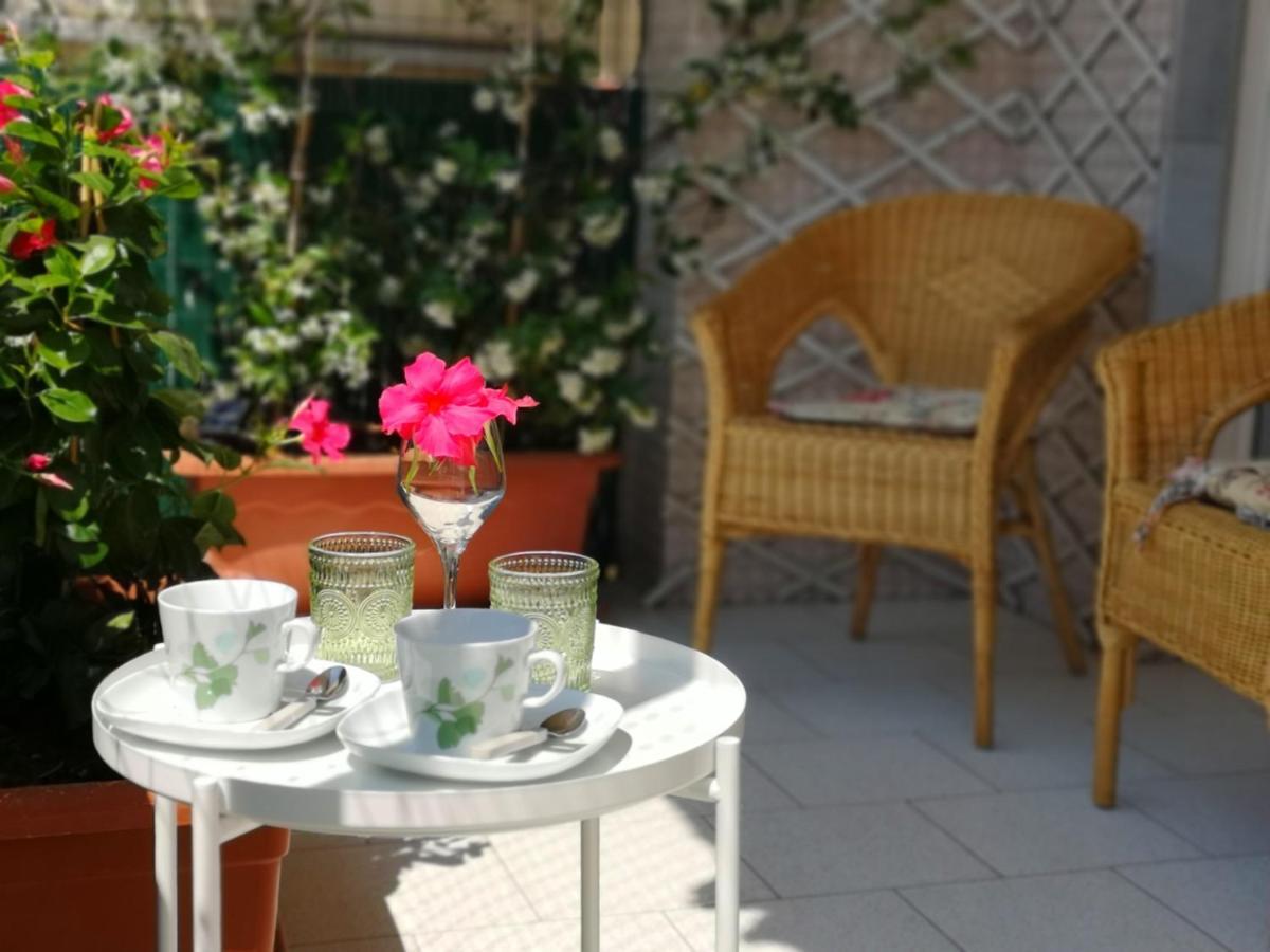 So Fine - Apulian Flats Apartment Bari Bagian luar foto